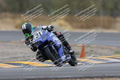 media/Jan-15-2023-SoCal Trackdays (Sun) [[c1237a034a]]/Turn 3 (1115am)/